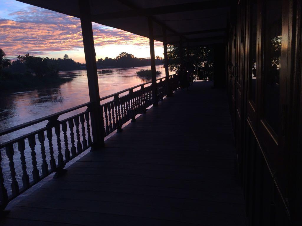 Ban Dondét Riverside Bungalow酒店 外观 照片